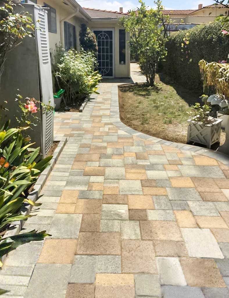 Custom Mix of Sand stone mocha-and Gray Charcoal courtyard paves